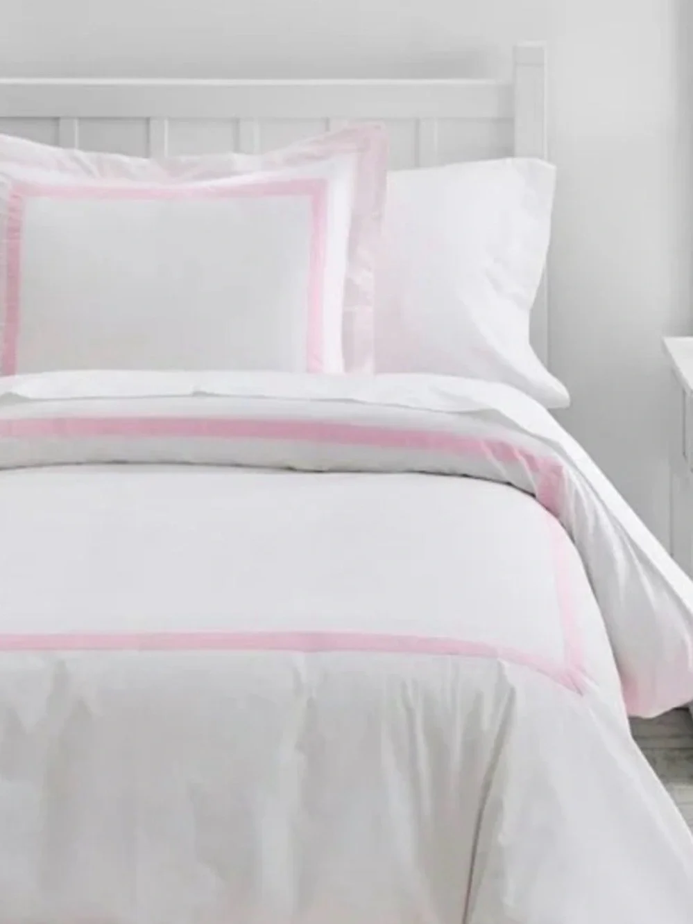 Pottery Barn Kids Organic Cotton Duvet Twin & Sham white with pink border